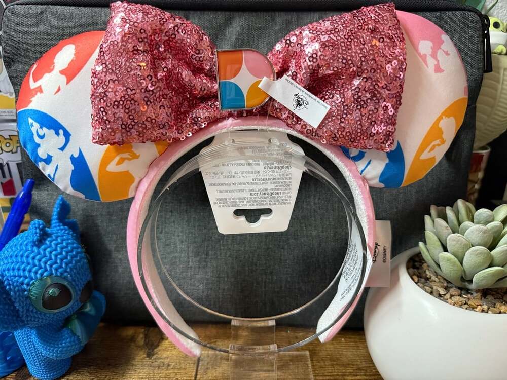 NWT The Villas at Disneyland Hotel DVC Sequin Bow Mouse Ears Headband